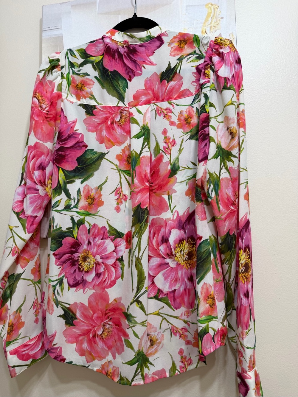 Express White Blouse with Pink Floral Print - Picture 5 of 6